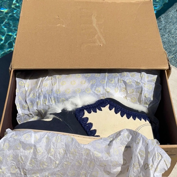 MOU - Eskimo Low Top Sneaker in Abyss & Vanilla Mix New In Box Size 40 - Picture 13 of 15